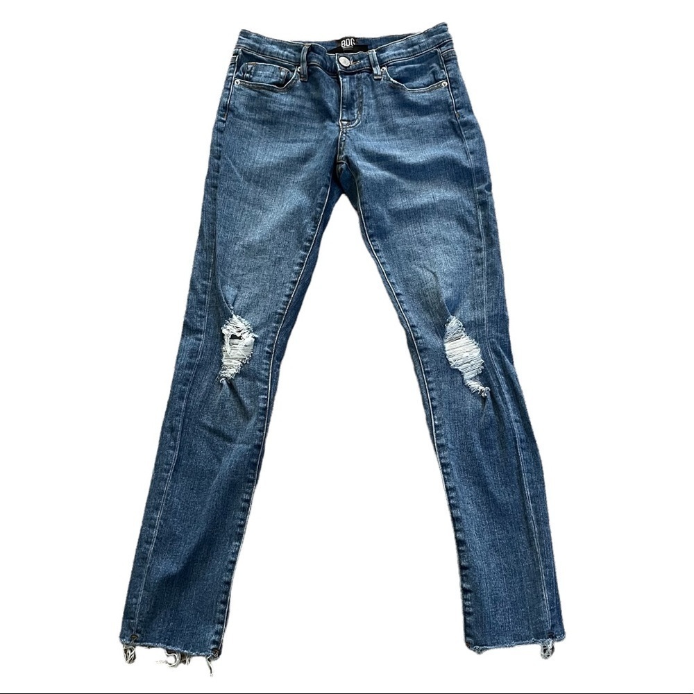 URBAN Outfitters BDG Skinny Jeans Distressed Raw Hem Size 27